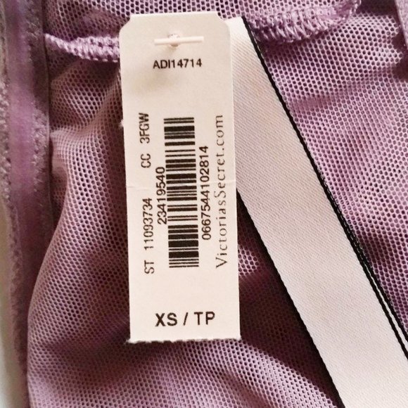 NWT Victorias Secret Bandeau Bralette Lavender Purple Flutter Lace Strapless XS - Picture 7 of 9